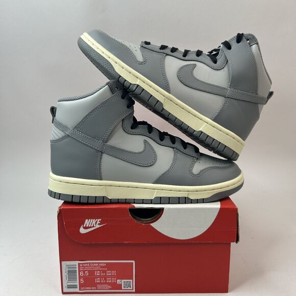 Nike Dunk High WMNS “Aged Grey/Grey Sail” 2023
